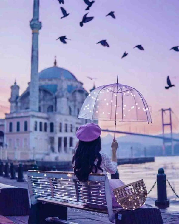 عکس دختر و چتر خیلی رومانتیک